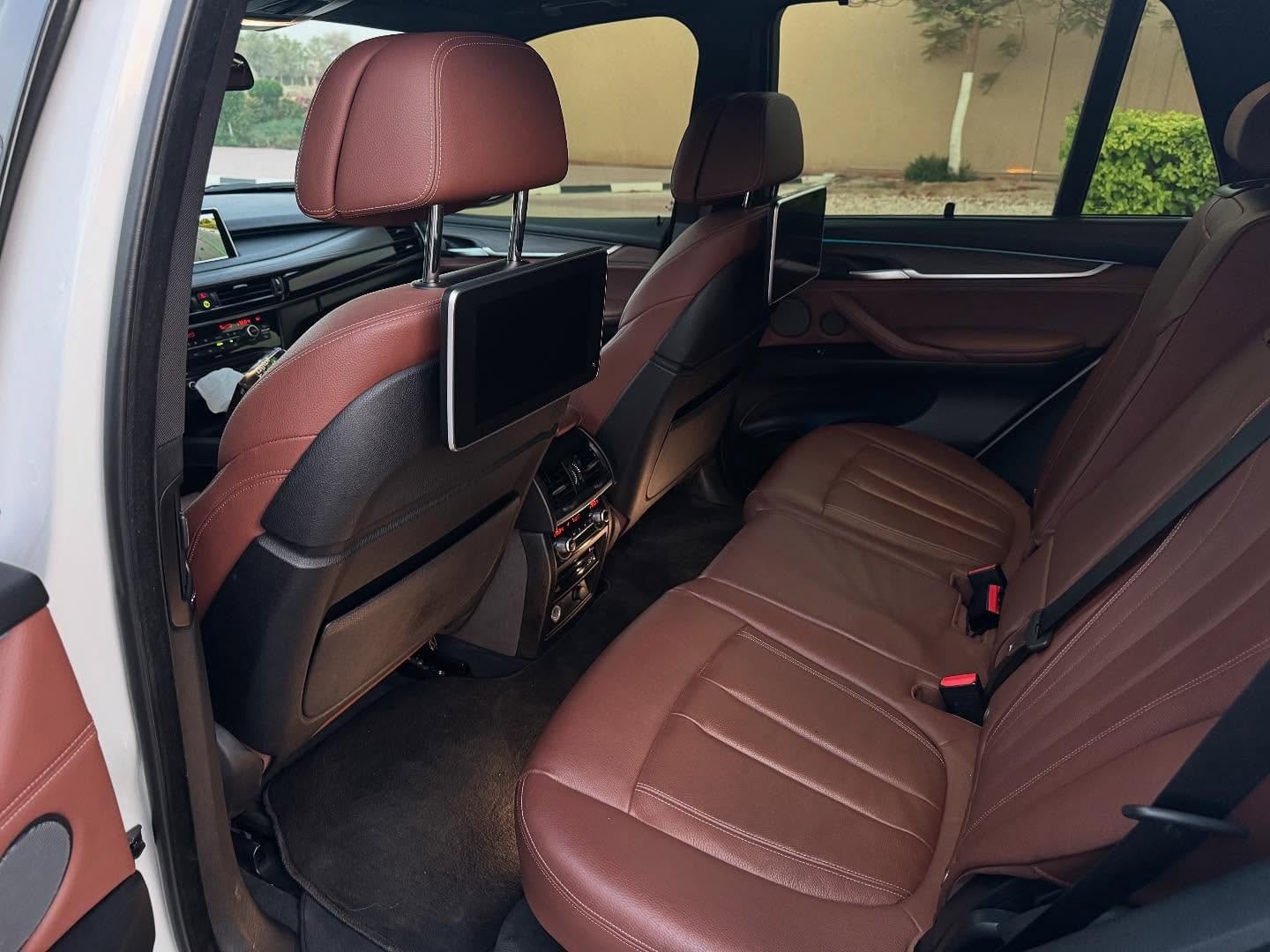 2018 BMW X5 Twin Turbo — الصورة 10 من 13