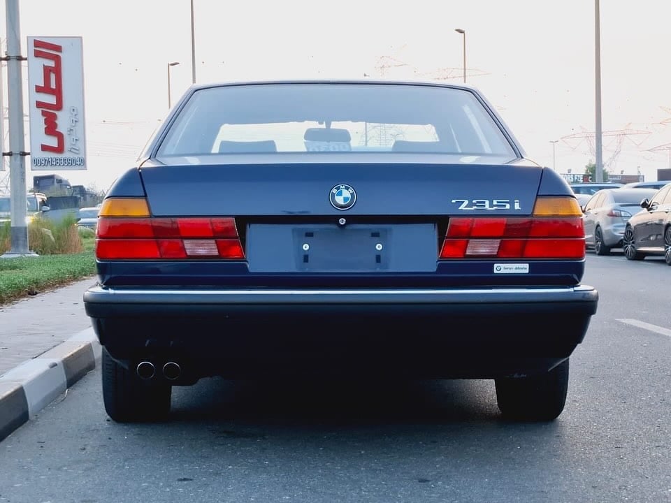 1991 BMW 735i — الصورة 9 من 16