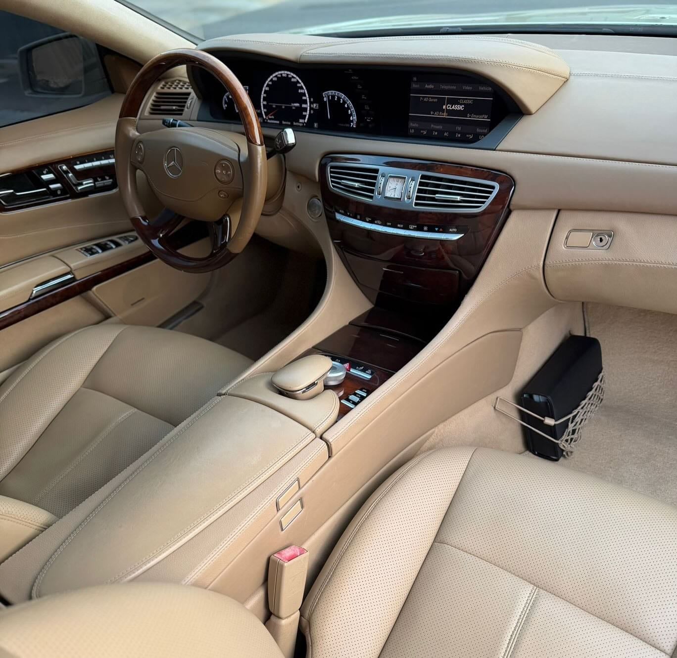 2009 Mercedes-Benz CL500 AMG V8 designo — Photo 6 of 9