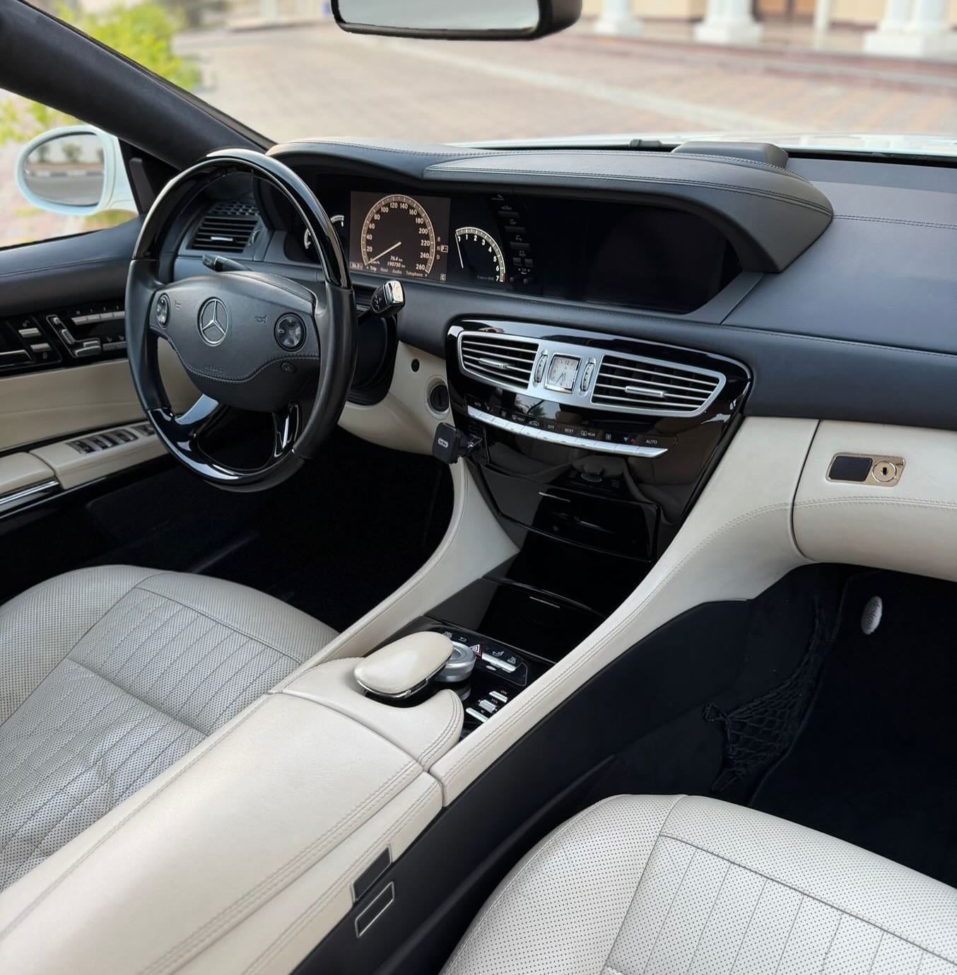 2008 Mercedes-Benz CL500 AMG designo edition — الصورة 8 من 12