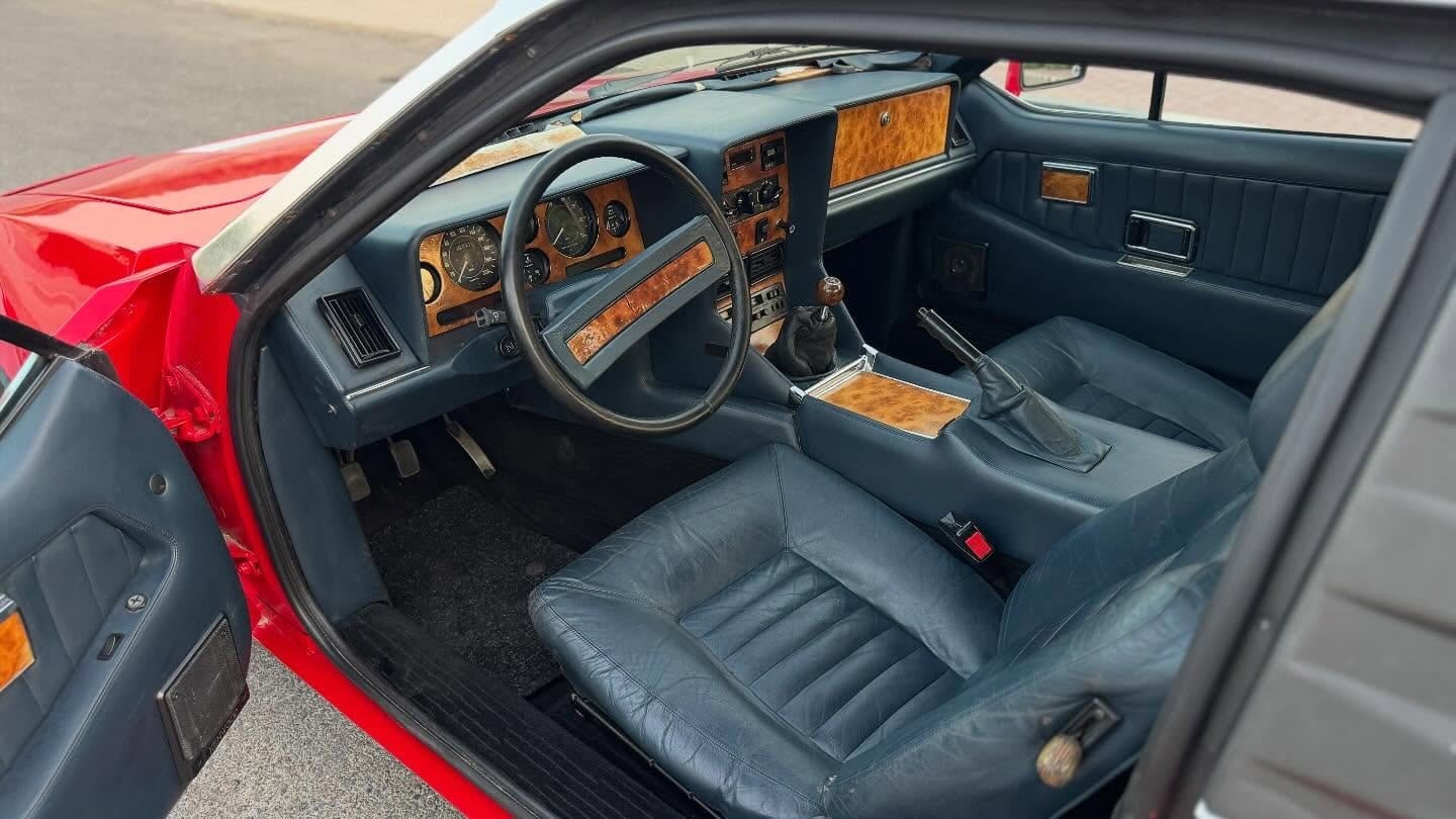 1982 Lotus Eclat — الصورة 10 من 14