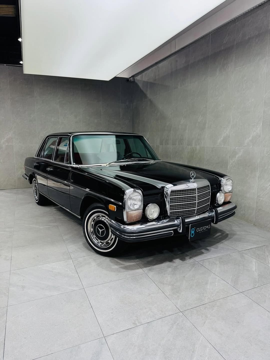 1973 Mercedes-Benz 280 W114