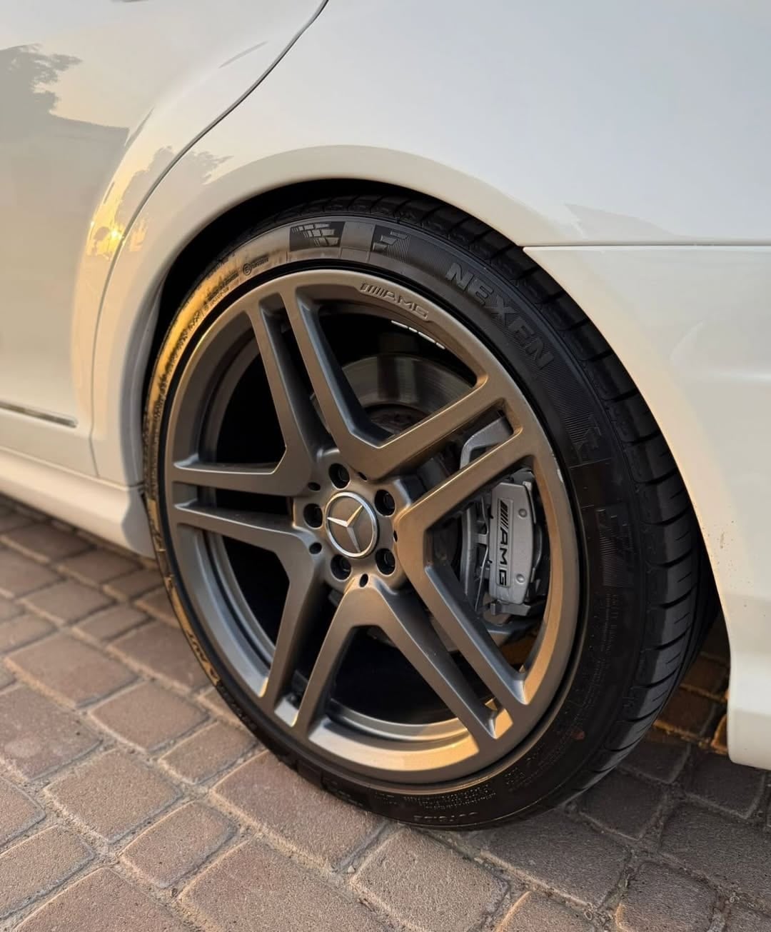 2010 Mercedes-Benz S63 AMG W221 facelift — الصورة 9 من 18