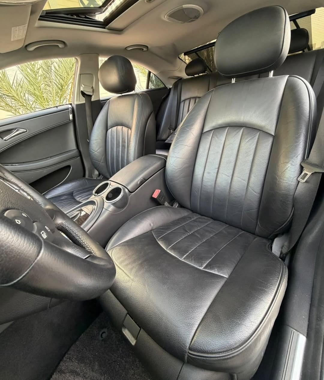 2008 Mercedes-Benz CLS350 AMG kit — Photo 13 of 19