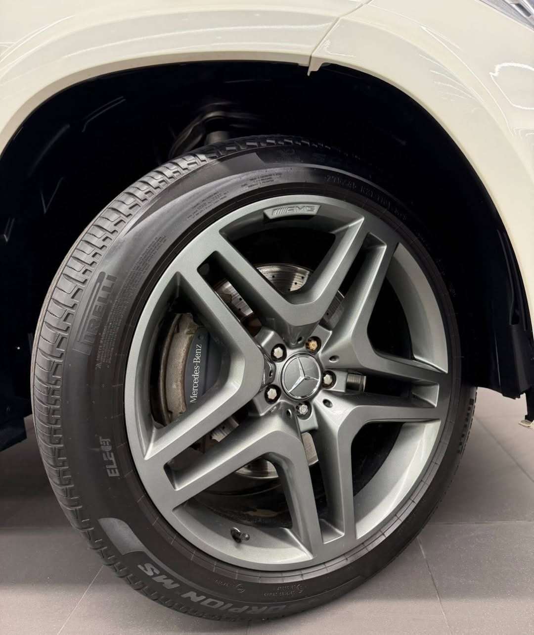 2013 Mercedes-Benz GL500 AMG package — الصورة 16 من 17